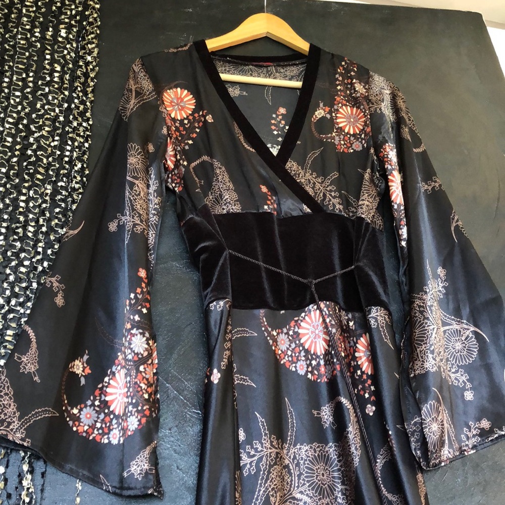 Kimono style faux wrap dress